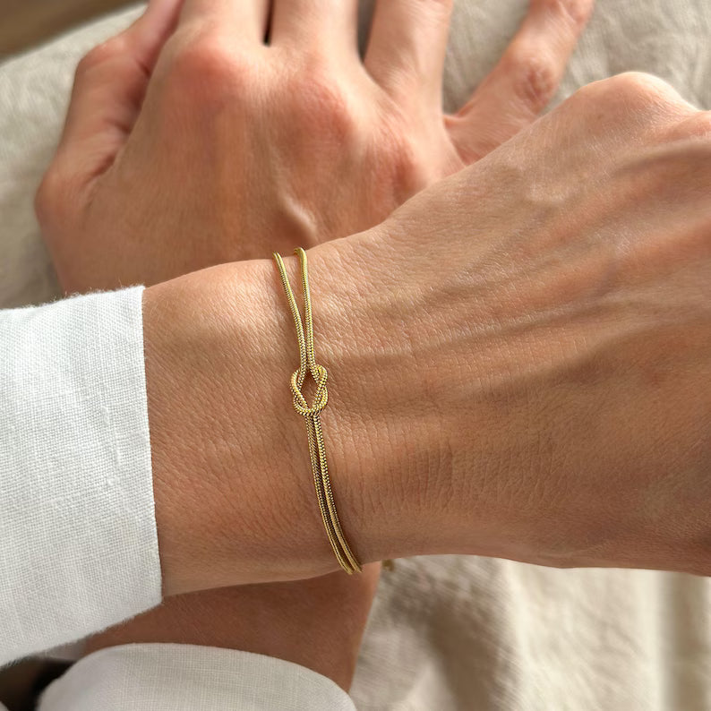 Friendship Knot Bracelet