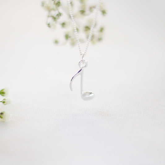 Music note charm only