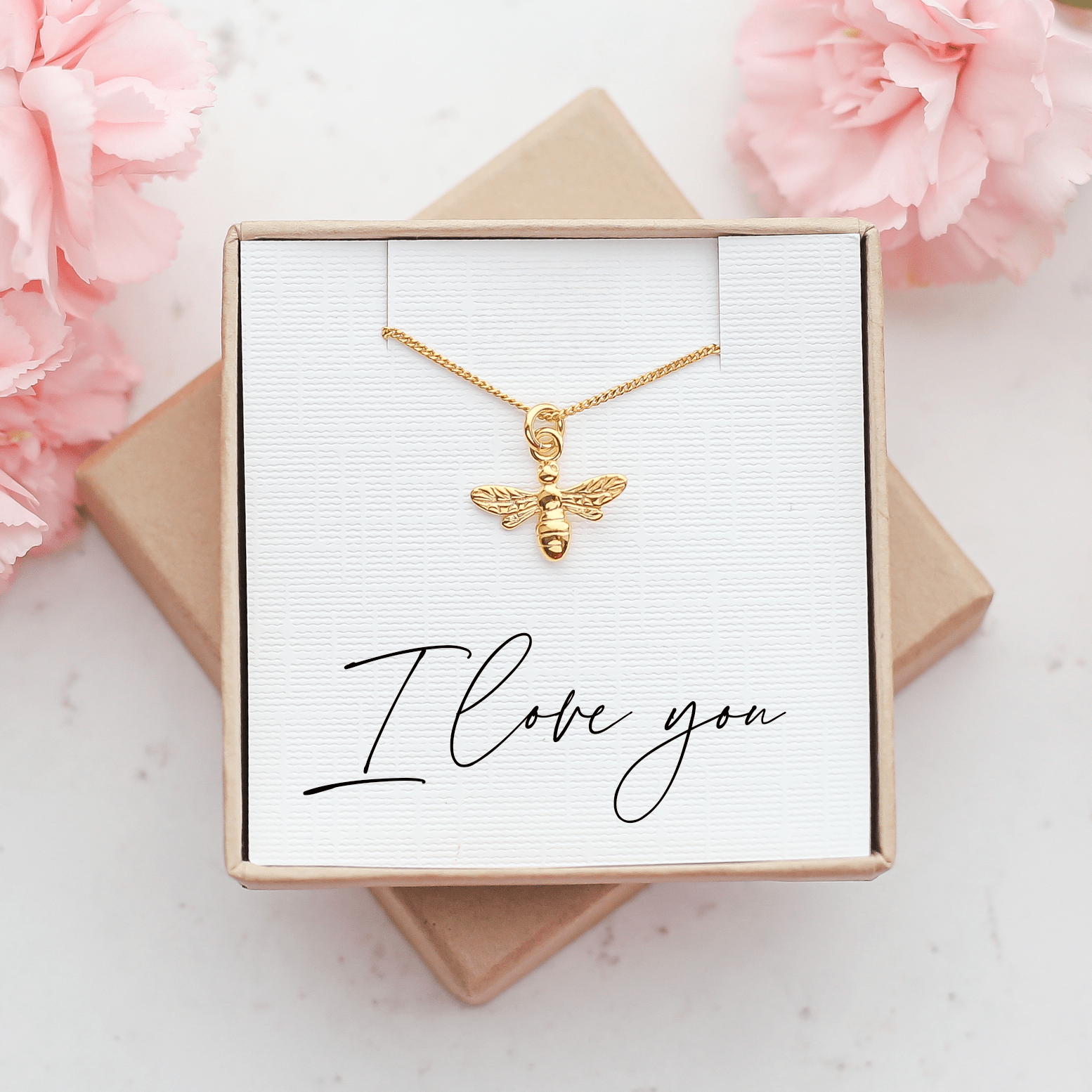 I love you - Bee Necklace