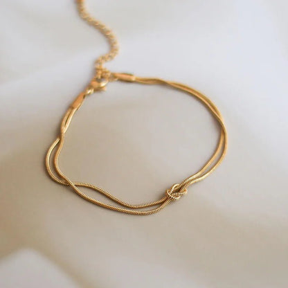 Friendship Knot Bracelet