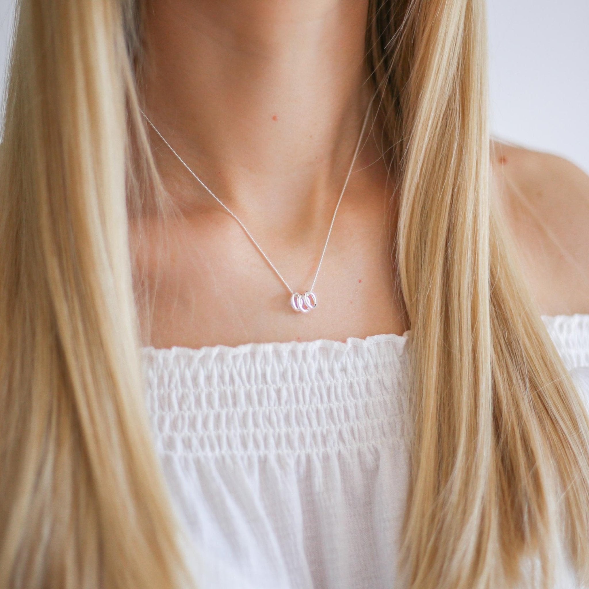 30th Birthday Gift - Three Rings Necklace