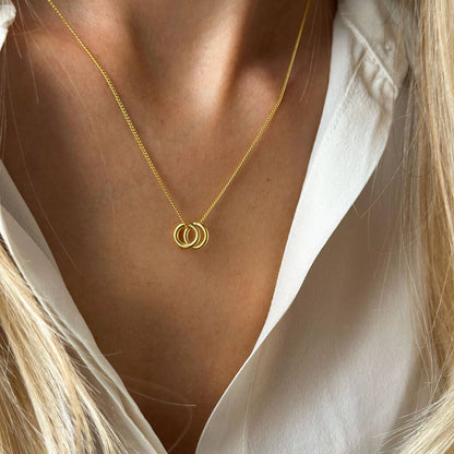 Tiny Rings Necklace